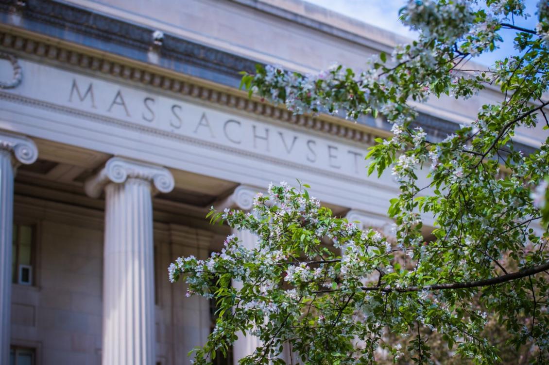 MIT Schwarzman College of Computing launches postdoctoral program to advance AI across disciplines